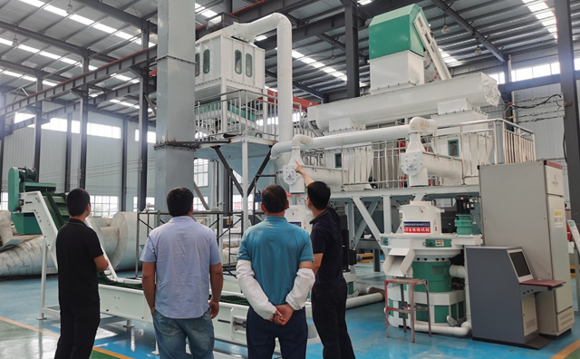 木屑顆粒機生產(chǎn)線設(shè)備 木屑顆粒機生產(chǎn)線設(shè)備