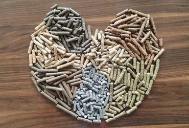 木屑顆粒機(jī)加工的顆粒賣(mài)給誰(shuí)？我知道